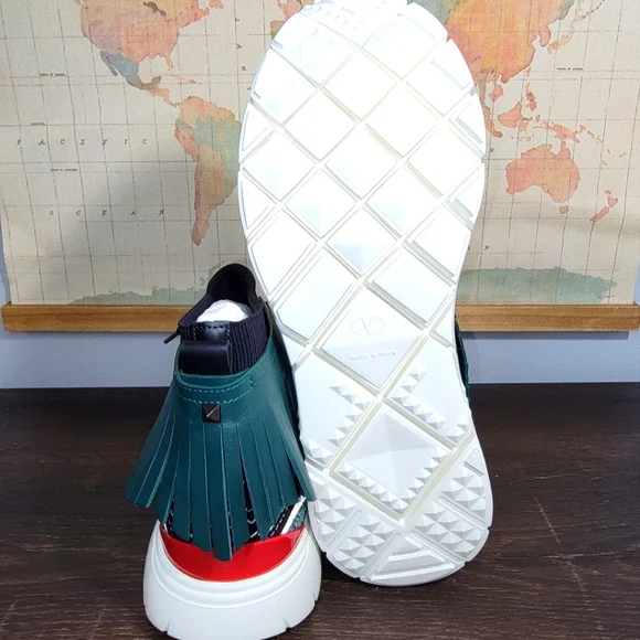BRAND NEW Valentino Garavani Emerald/ Nero Sky/Bianco